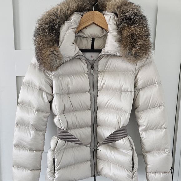 Moncler down jacket - Picture 5 of 12
